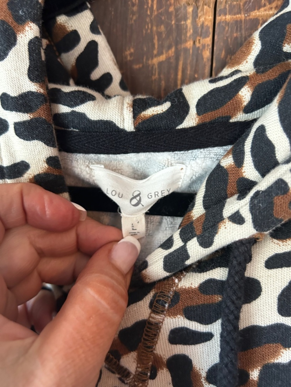 Leopard Print Hooded Sweatshirt - Brown/Black - Picture 4 of 9